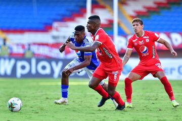 El equipo de Alberto Gamero se impuso por 2-1 ante América de Cali en el juego de ida de los cuartos de final de la Liga BetPlay. Fernando Uribe y Cristian Arango anotaron por Millonarios; Yesus Cabrera descontó para el equipo vallecaucano.