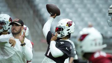 Jul 27, 2022; Glendale, AZ, USA; Arizona Cardinals quarterback Kyler Murray (1) throws during training camp at State Farm Stadium. Mandatory Credit: Joe Camporeale-USA TODAY Sports