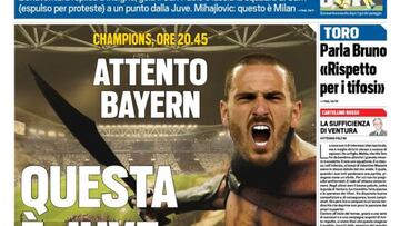 Portada de Tuttosport en la que Bonucci aparece disfrazado de espartano para la previa del partido Juventus - Bayern de M&uacute;nich de Champions League.