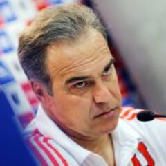 Renovación de Martín Lasarte incluye evaluación a fin de año