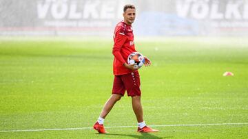 Santiago Arias cuenta las diferencias entre Bosz y Simeone