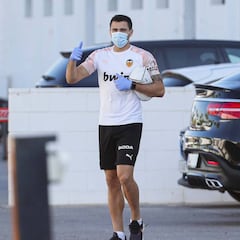 Maxi Gómez: "El equipo hablamos mucho por whatsapp, estamos muy motivados"