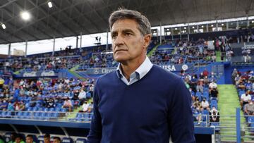 Míchel: "Me sorprende que diga que soy mal entrenador cuando me ha fichado tres veces"