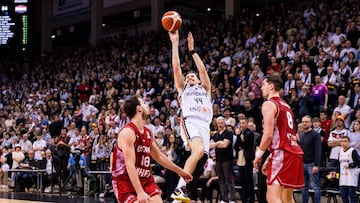 La campeona del mundo neutraliza a Hezonja y salva los muebles