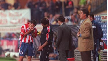 Aguilera, con problemas con una lentilla.