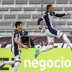 Funes Mori madrugó al Atlas en la primera jugada del partido