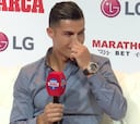 El grito fuera de lugar de un fan que desató la risa tonta de Cristiano y silenció toda la sala