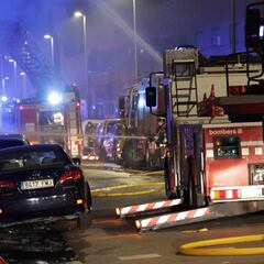 Un incendio en una nave ocupada de Badalona deja al menos tres muertos y 16 heridos