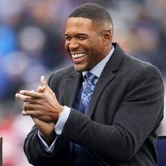 Former NY Giants' star Michael Strahan is going to space