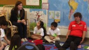 La foto original del 'Dufnering': Jason Dufner parece estar ausente mientras los alumnos ponen atención a su profesora.