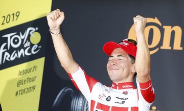 Caleb Ewan se llevó la victoria de la etapa 16 del Tour de Francia. El colombiano Rigoberto Urán subió un puesto en la clasificación general. 