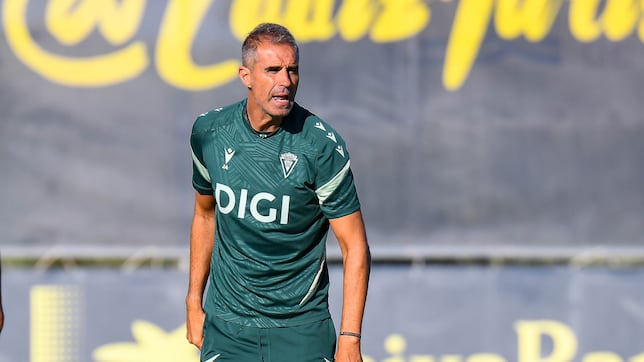 Gaizka Garitano regresa a Anoeta con un Cádiz invicto