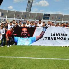 Lobos BUAP lució manta en apoyo a su portero Lucero Álvarez