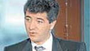 "No fichamos por las lesiones, es un futbolista que nos interesa al margen de tanta desgracia"