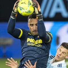 Asenjo ya es el portero con más partidos de la historia en el Villarreal