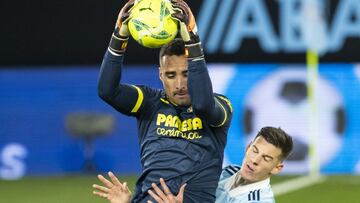 08/01/21 PARTIDO PRIMERA DIVISION
 CELTA DE VIGO - VILLARREAL
 SANTI MINA ASENJO 