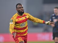 Pululu celebra un gol.