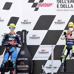 Fenati se saca la espina de su locura con Manzi en Misano