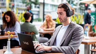 Estos audífonos Sony tienen un 42% de descuento