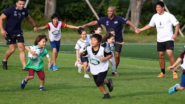 Las viejas glorias promocionan el rugby en Japón