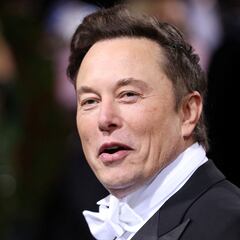 Why does Elon Musk want to renegotiate the price of Twitter?