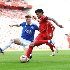 Luis Díaz, picante y fundamental para triunfo de Liverpool en derbi