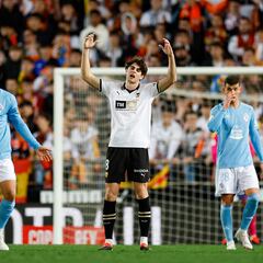 Javi Guerra le da un portazo a las redes sociales por los insultos