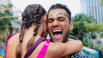 Dani Alves lo da todo junto a su novia en el Carnaval de R¨ªo de Janeiro