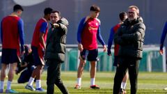 23/02/24 
ENTRENAMIENTO 
BARCELONA
XAVI HERNANDEZ