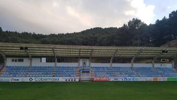 El campo del Náxara, en mitad del bosque.