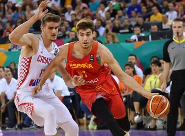 Dragan Bender y Juancho Hernangomez. 