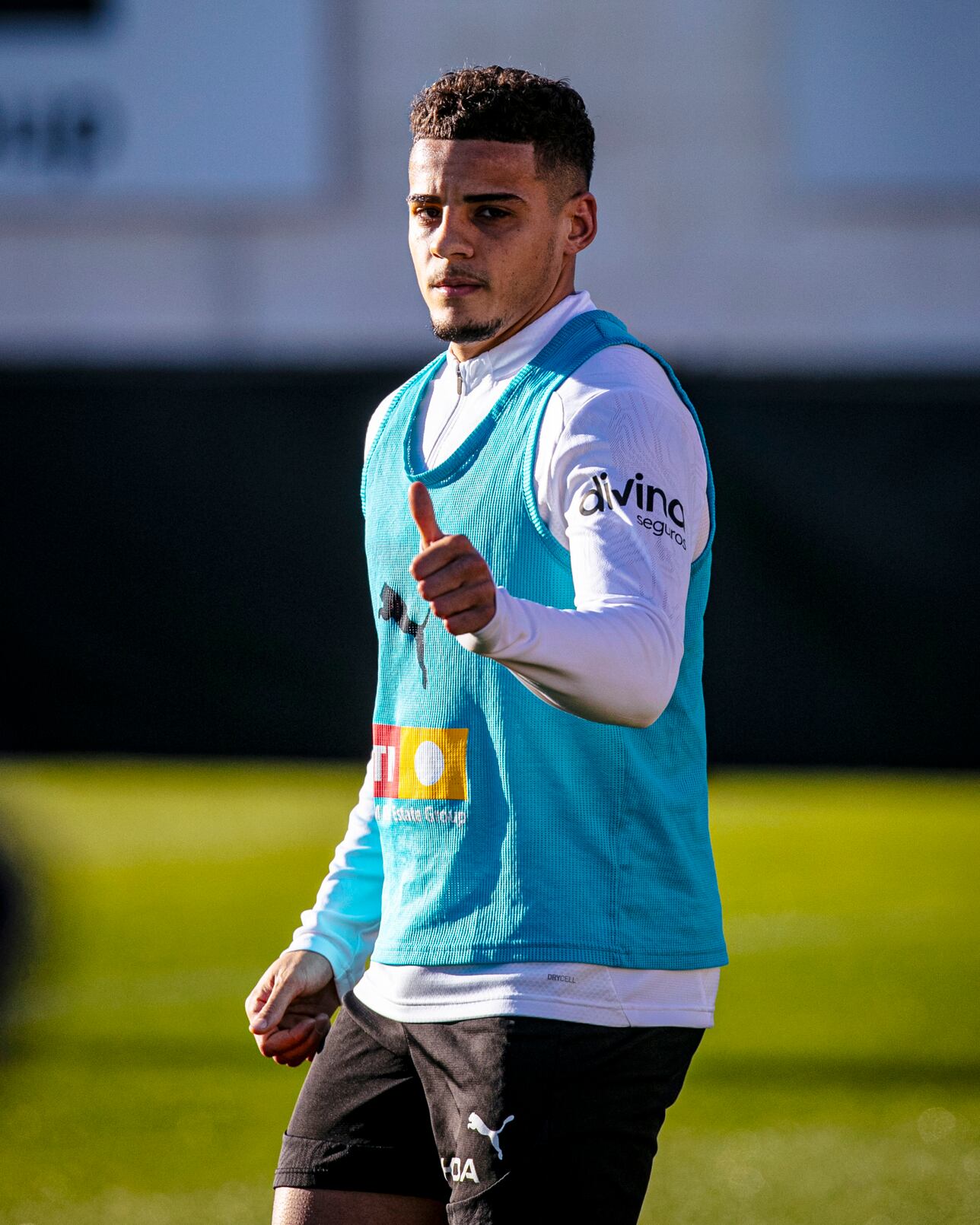 Oficial Max Aarons, segundo fichaje del Valencia en el mercado de