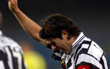 Salas: 3 scudettos. Marcelo Salas logró su primer título en la Serie A con la camiseta de la Lazio (1999-2000). Los otros dos, los alcanzó con Juventus (2001-02 y 2002-03)