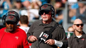 El head coach Bruce Arians se contagió el martes pasado y superó los protocolos de salud de la NFL a tiempo para enfrentar a los New York Jets.