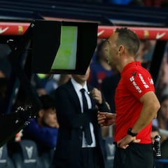 El VAR se nos va de las manos