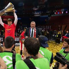 Vatutin: "El CSKA no será una jaula de oro: paga y vete"