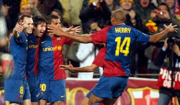 Messi celebra su primer gol en la ida ante el Bayern en 2009