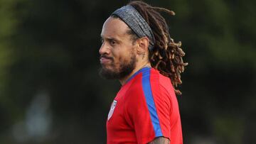 Jermaine Jones, entren&aacute;ndonse con US Soccer.