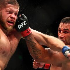 Werdum impone su ley ante Tybura para 'pedir cita' a Miocic