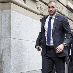 El primer agente de Benzema: "Está negando la realidad"