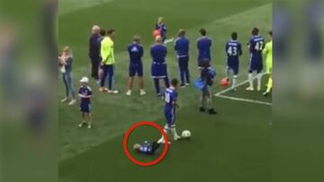 El v赤deo con el que Hazard 'se pas車 Twitter' hace 3 a?os: atentos a su hijo