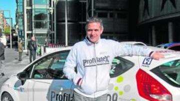 Vallejo junto a un Fiesta, ¿su próximo coche?