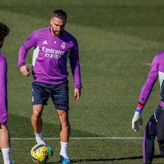 Sigue el galimatías en los laterales