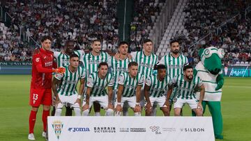 Formación del Córdoba ante la Cultural