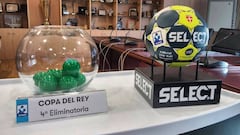 Imagen previa al sorteo de las eliminatorias de cuarta ronda de la Copa del Rey de Balonmano.