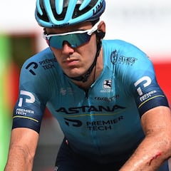 Aranburu, víctima de Almáchar: abandona La Vuelta