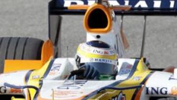 <b>NO SABE NADA.</b> El piloto italiano de Renault no sabe dónde correrá este año.