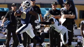 Oct 15, 2017; Jacksonville, FL, USA; Jacksonville Jaguars defensive back Peyton Thompson (25) chases Los Angeles Rams wide receiver Pharoh Cooper (10) as he runs back the opening kick-off for a touchdown during the first quarter of a football game against the Jacksonville Jaguars at EverBank Field. Mandatory Credit: Reinhold Matay-USA TODAY Sports