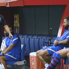 Giráldez no se fía del Køge: "El césped artificial, el frío..."