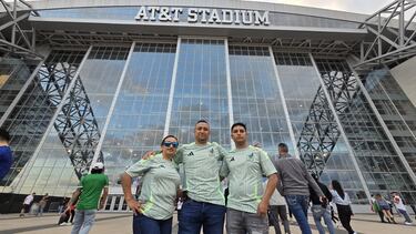 Mexicanos lucen el nuevo jersey de la Selección Mexicana en la Nations League